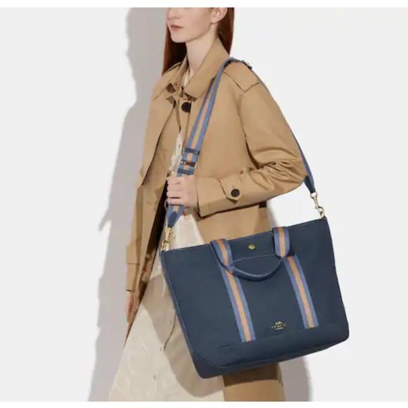 Coach Ellis Weekender Tote Bag NWT - Picture 8 of 8